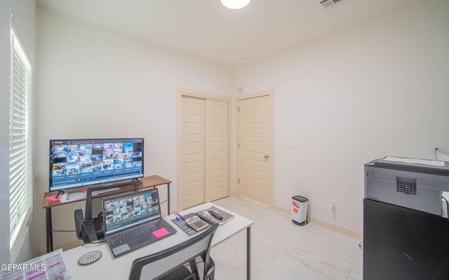7417 Enchanted Point Drive, El Paso, TX 79911