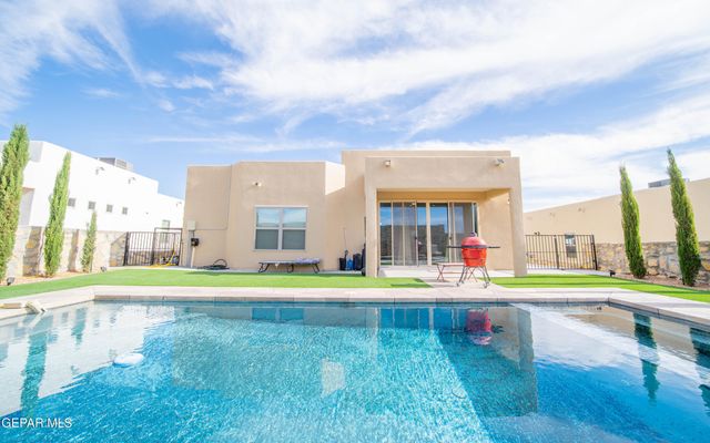 7417 Enchanted Point Drive, El Paso, TX 79911
