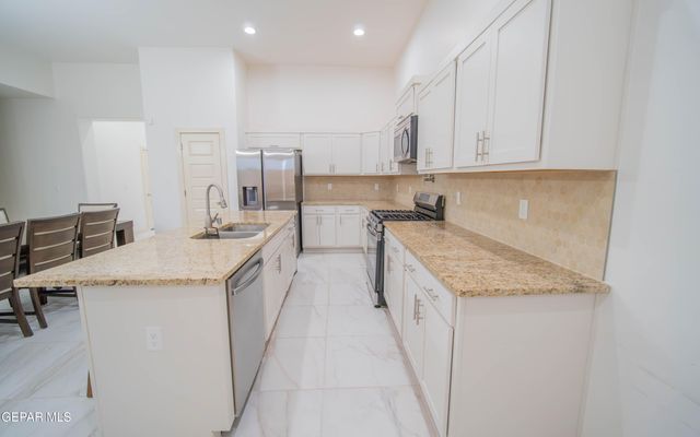 7417 Enchanted Point Drive, El Paso, TX 79911