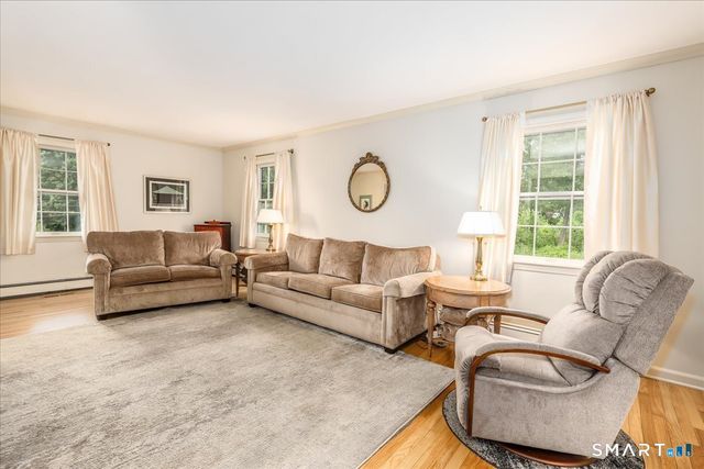 21 White Pine Drive, Brookfield, CT 06804