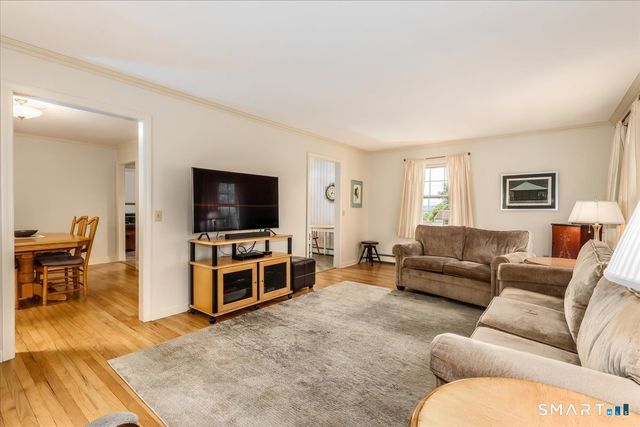 21 White Pine Drive, Brookfield, CT 06804