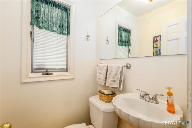 21 White Pine Drive, Brookfield, CT 06804