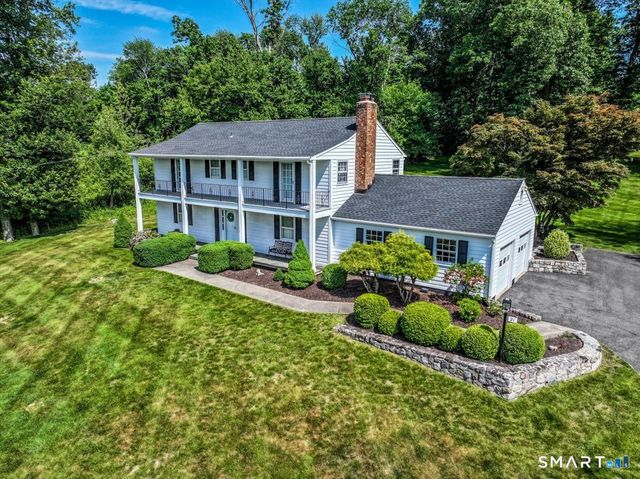 21 White Pine Drive, Brookfield, CT 06804