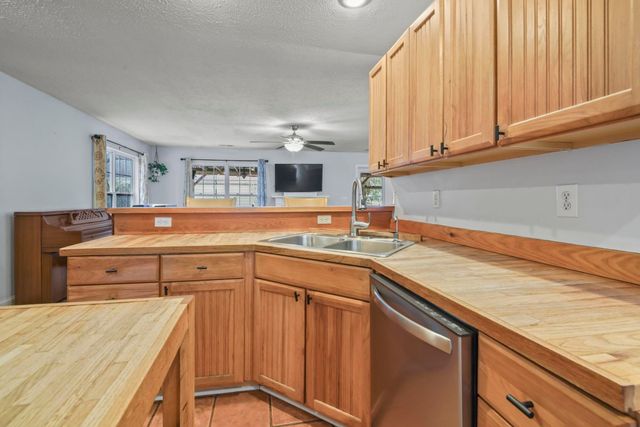 4040 Longleaf Ln., Murrells Inlet, SC 29576