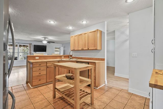 4040 Longleaf Ln., Murrells Inlet, SC 29576