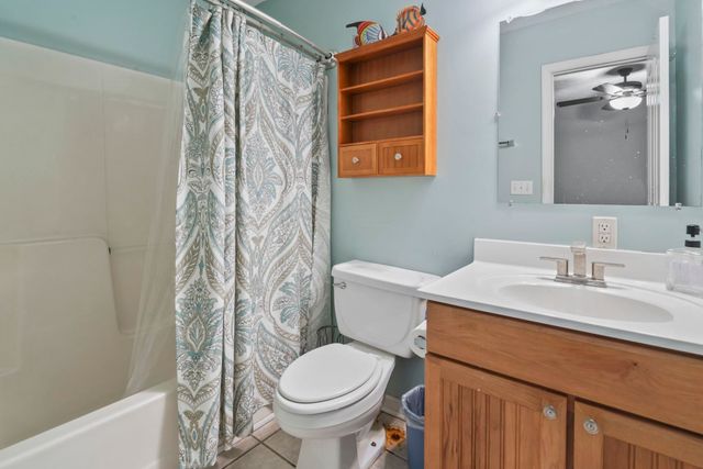 4040 Longleaf Ln., Murrells Inlet, SC 29576