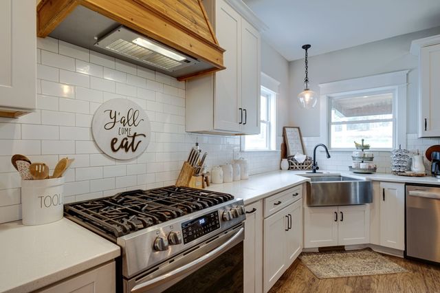 1227 Stayton Road, Cumberland Furnace, TN 37051