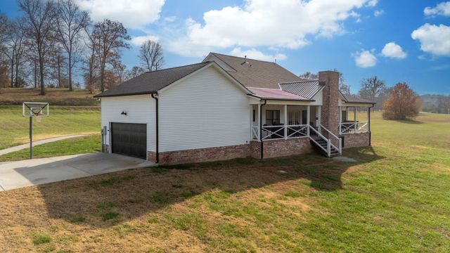 1227 Stayton Road, Cumberland Furnace, TN 37051