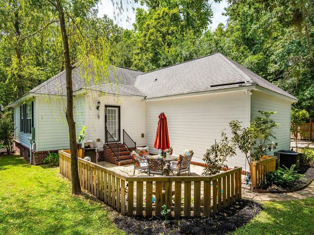 1102 S Main Street, Summerville, SC 29483