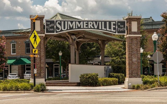 1102 S Main Street, Summerville, SC 29483