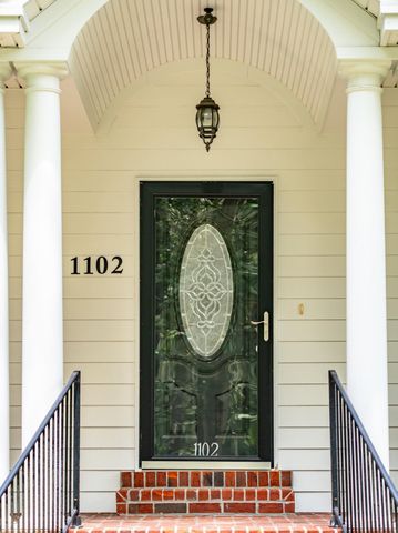 1102 S Main Street, Summerville, SC 29483