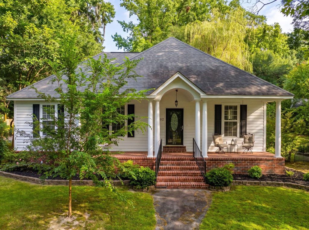 1102 S Main Street, Summerville, SC 29483