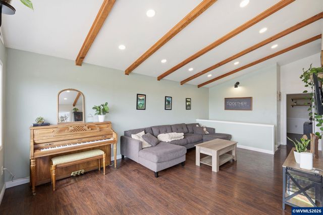 6700 NE Pettibone Dr, Corvallis, OR 97330