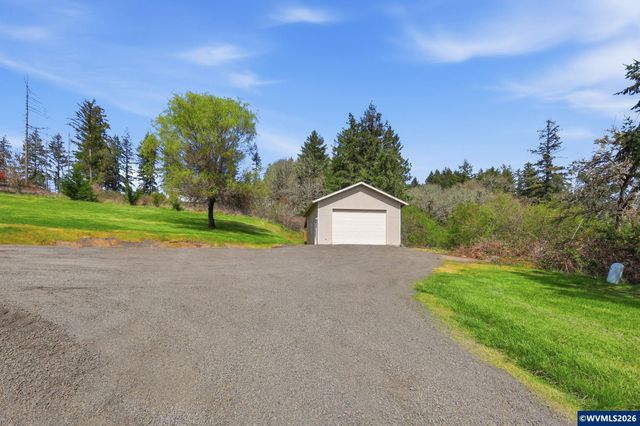 6700 NE Pettibone Dr, Corvallis, OR 97330
