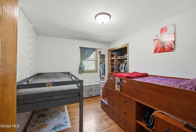 34 Mountainview Avenue, Albany, NY 12208