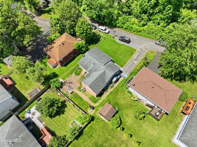 34 Mountainview Avenue, Albany, NY 12208