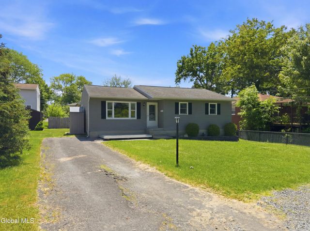 34 Mountainview Avenue, Albany, NY 12208
