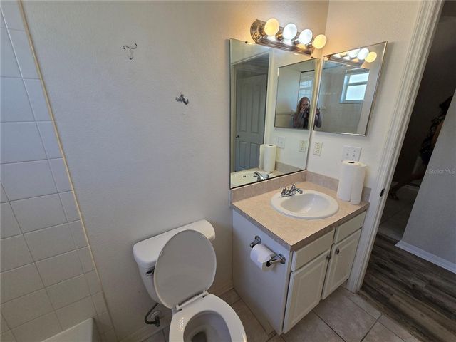 24505 LANDING DRIVE, Lutz, FL 33559
