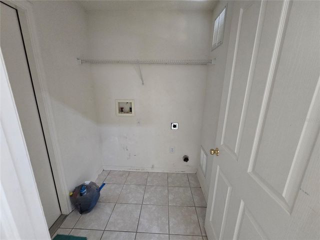 24505 LANDING DRIVE, Lutz, FL 33559