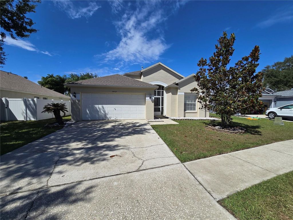 24505 LANDING DRIVE, Lutz, FL 33559
