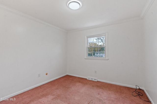 53 Eberle Road, Colonie, NY 12110