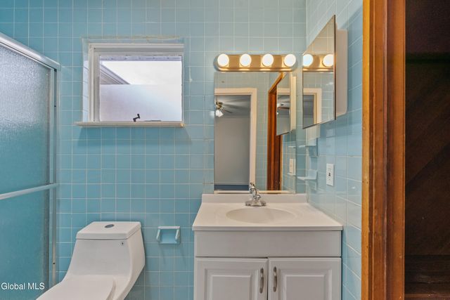 53 Eberle Road, Colonie, NY 12110