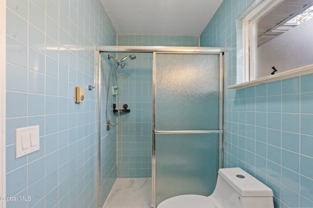 53 Eberle Road, Colonie, NY 12110