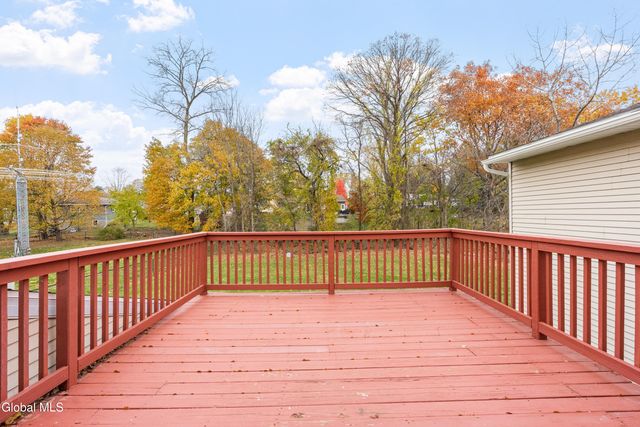 53 Eberle Road, Colonie, NY 12110