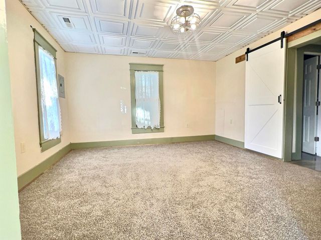 105 N Elm Street, Monett, MO 65708