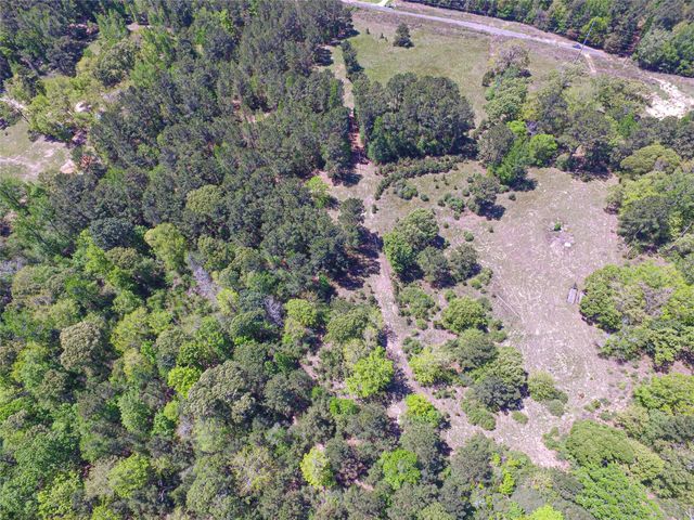 280-1 Waka, Livingston, TX 77351