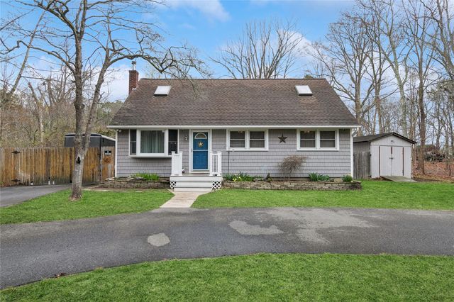113 Ridge Road, Ridge, NY 11961