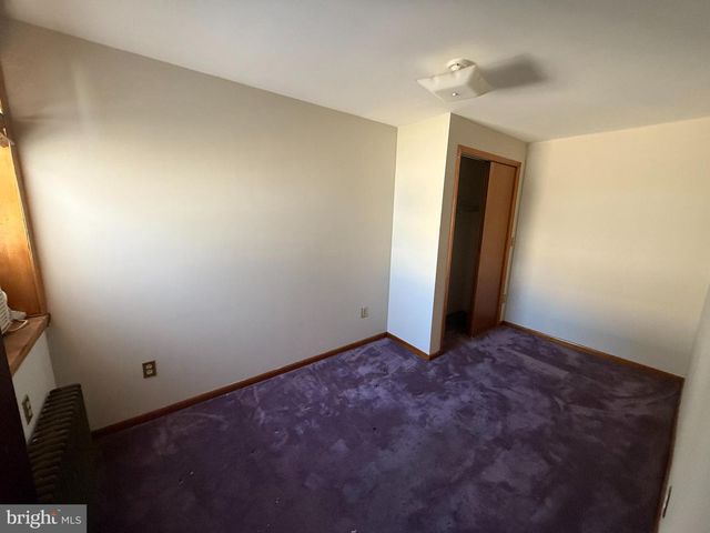 319 MERCY ST, Philadelphia, PA 19148