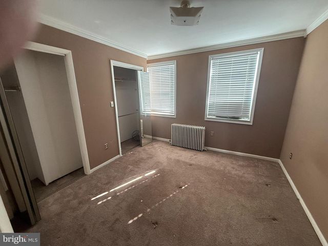 319 MERCY ST, Philadelphia, PA 19148