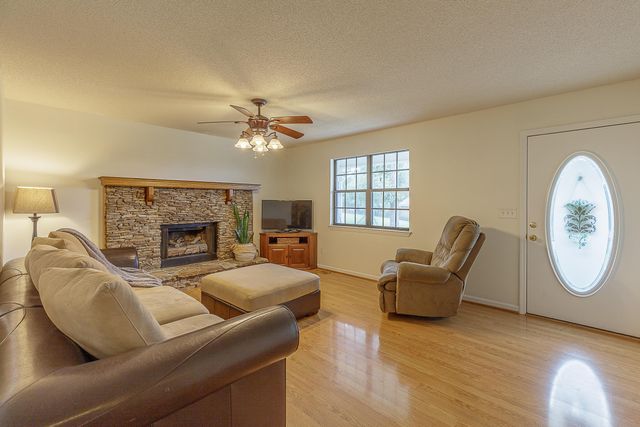 5334 Hunter Village Drive, Ooltewah, TN 37363