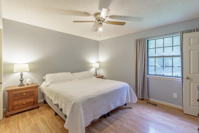 5334 Hunter Village Drive, Ooltewah, TN 37363