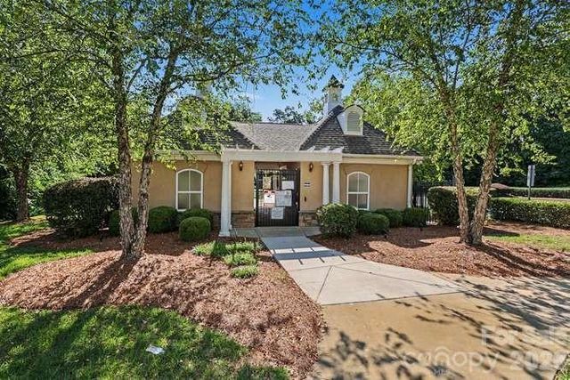 12720 Franklin Square Road 105, Charlotte, NC 28213