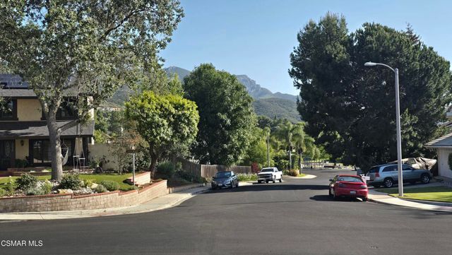 3105 Lodgewood Street, Newbury Park, CA 91320