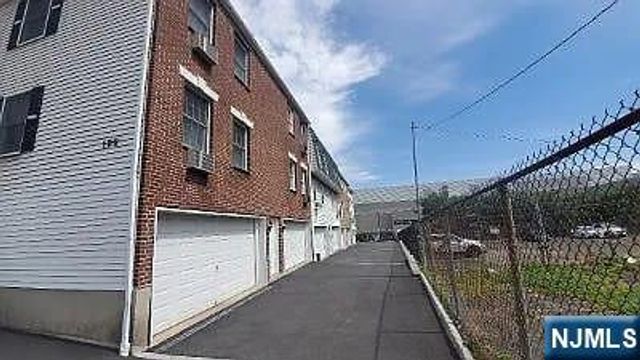 192 Hackensack Street E, East Rutherford, NJ 07073