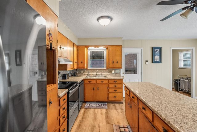 6707 Blue Hill Road, North Little Rock, AR 72118