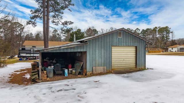 6707 Blue Hill Road, North Little Rock, AR 72118