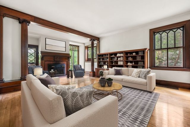 16 Kennard Rd, Brookline, MA 02445