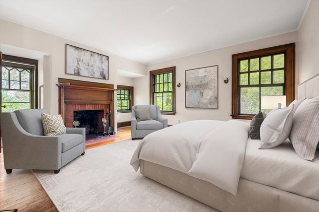 16 Kennard Rd, Brookline, MA 02445