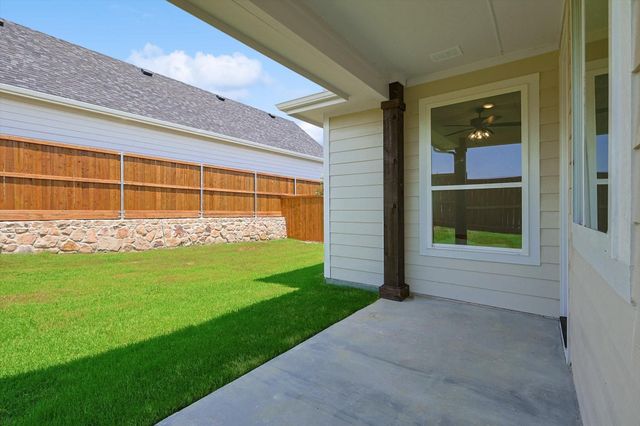 514 Woodside Trail, Waxahachie, TX 75165