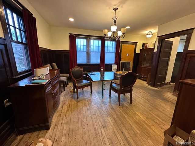 677 Atkinson Street, Detroit, MI 48202