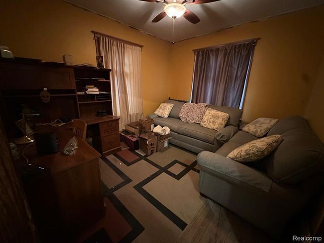 677 Atkinson Street, Detroit, MI 48202