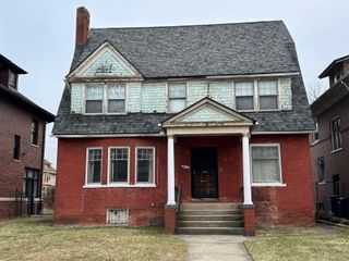 677 Atkinson Street, Detroit, MI 48202