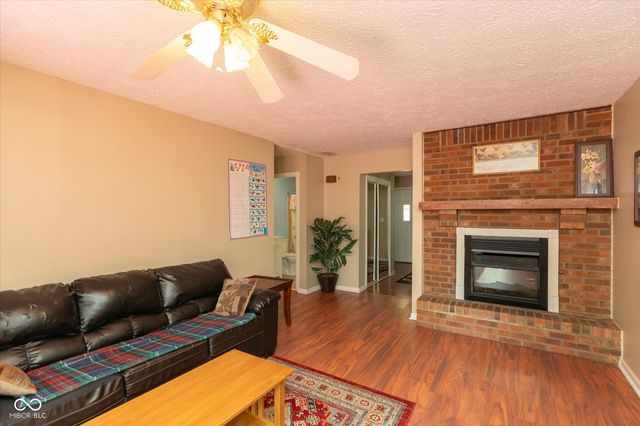 709 Summitcrest Drive, Indianapolis, IN 46241