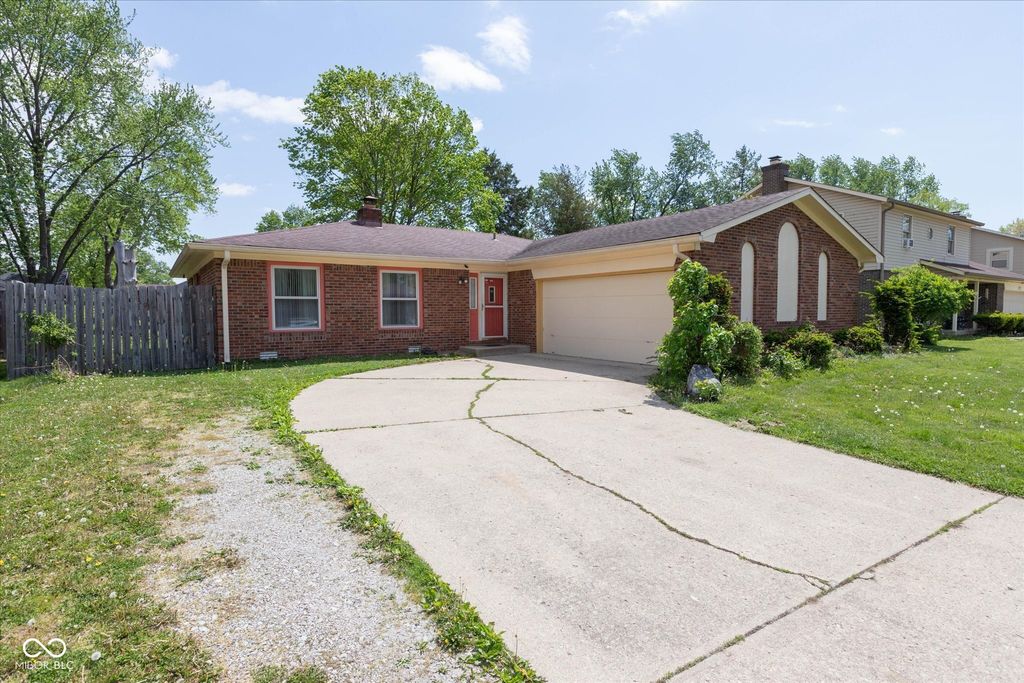 709 Summitcrest Drive, Indianapolis, IN 46241