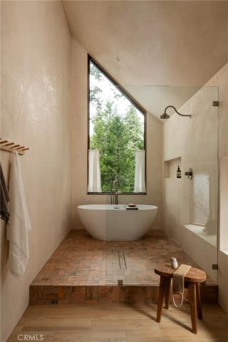 413 Cimarron, Lake Arrowhead, CA 92352