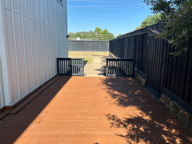 10711 Cromwell Drive, Dallas, TX 75229